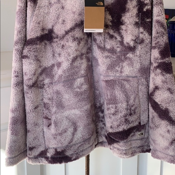 The North Face Fleece Jacket - Picture 6 of 12